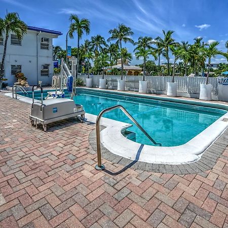 Hotel Blue Strawberry By The Sea Lauderdale-by-the-Sea Exteriér fotografie