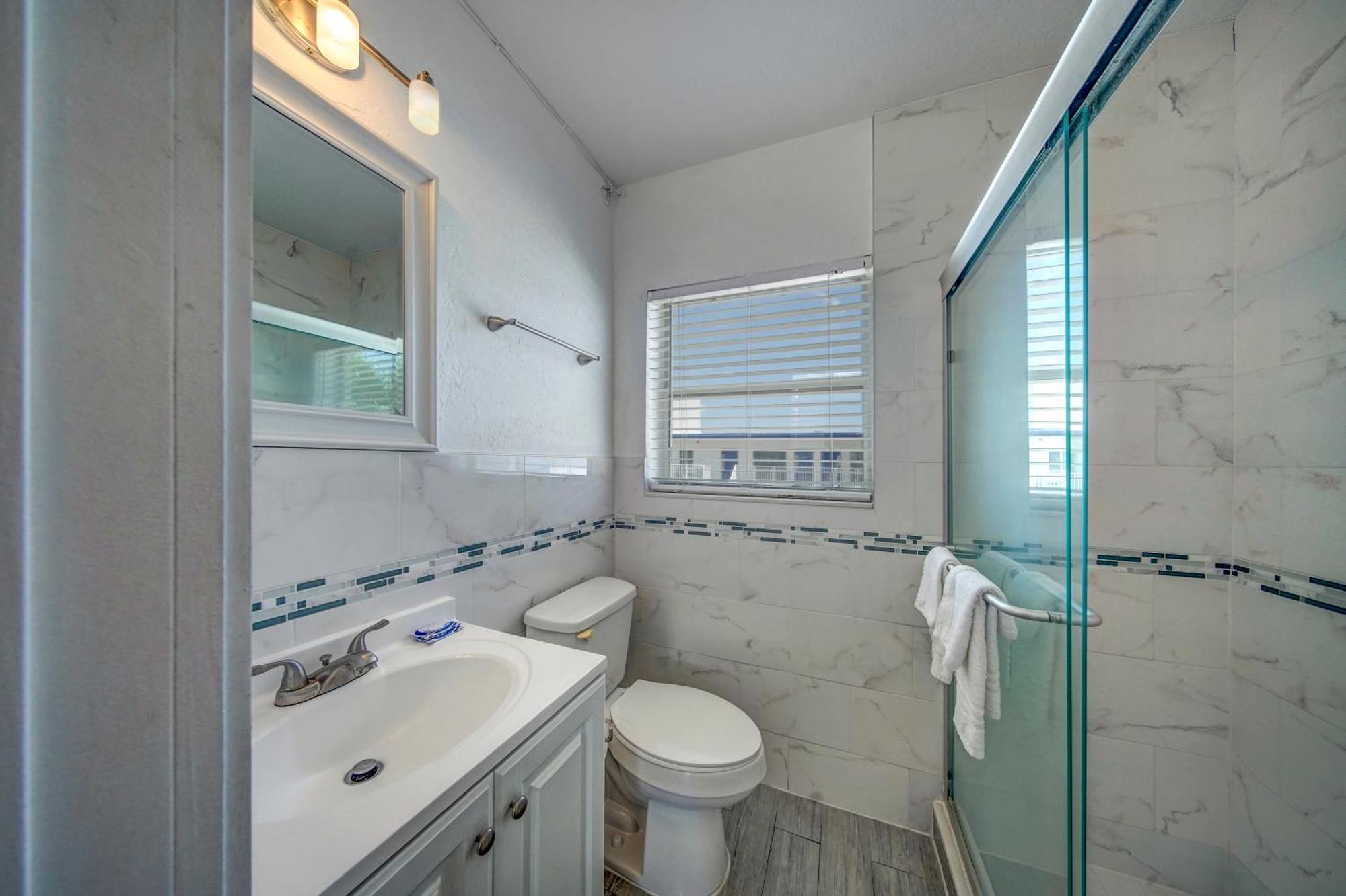 Hotel Blue Strawberry By The Sea Lauderdale-by-the-Sea Exteriér fotografie